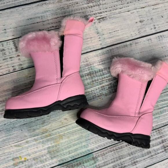 Lands' End Little Girls Pink Winter Water Proof Boots 6 - Picture 1 of 3